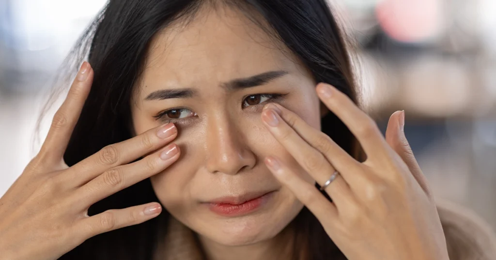 Why are eyes so itchy irritation discomfort.